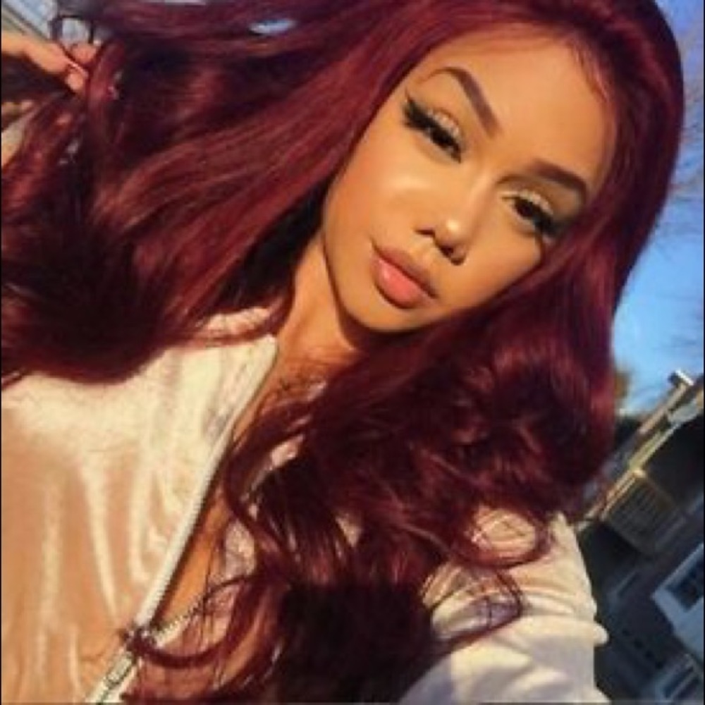 24” CURLY WINE RED 280 GRAMS  4 PEICE CLIP INS NWT